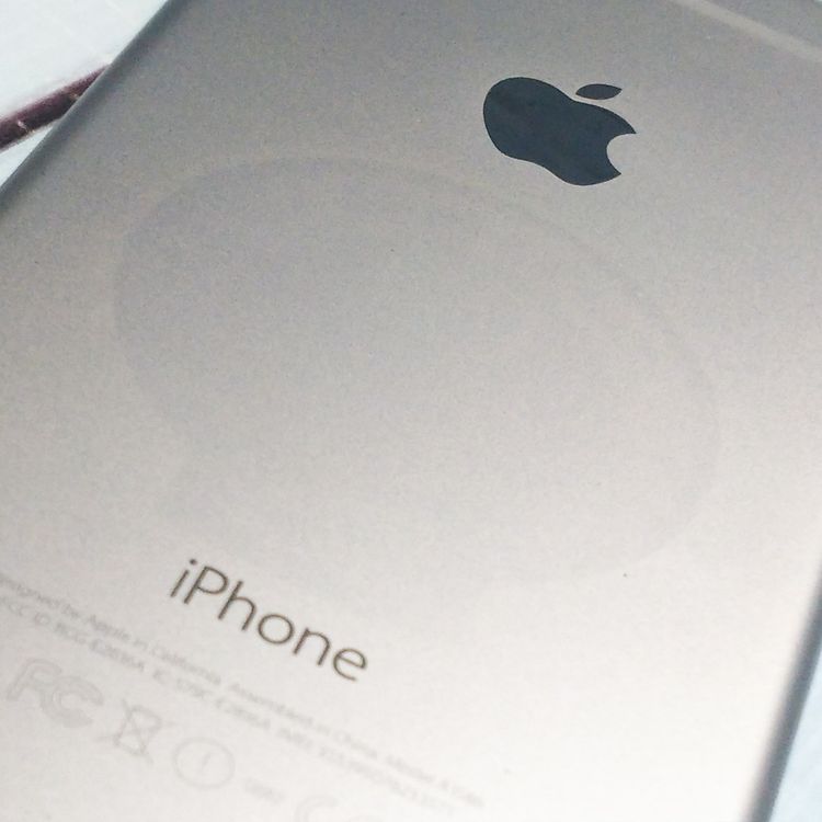 au iPhone6 64GB ���ڡ������쥤 �Хåƥ꡼����ɽ��100% 571