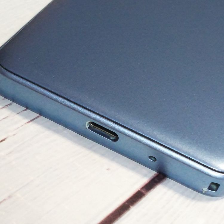 Y!mobile ������ ���󤿤󥹥ޥ� 705KC �饤�ȥ֥롼  103