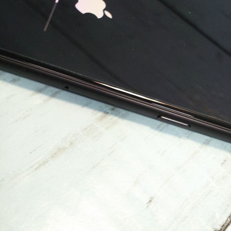 au iPhone7 128GB �֥�å� ����Ʊ����  �ۤܿ��� 546