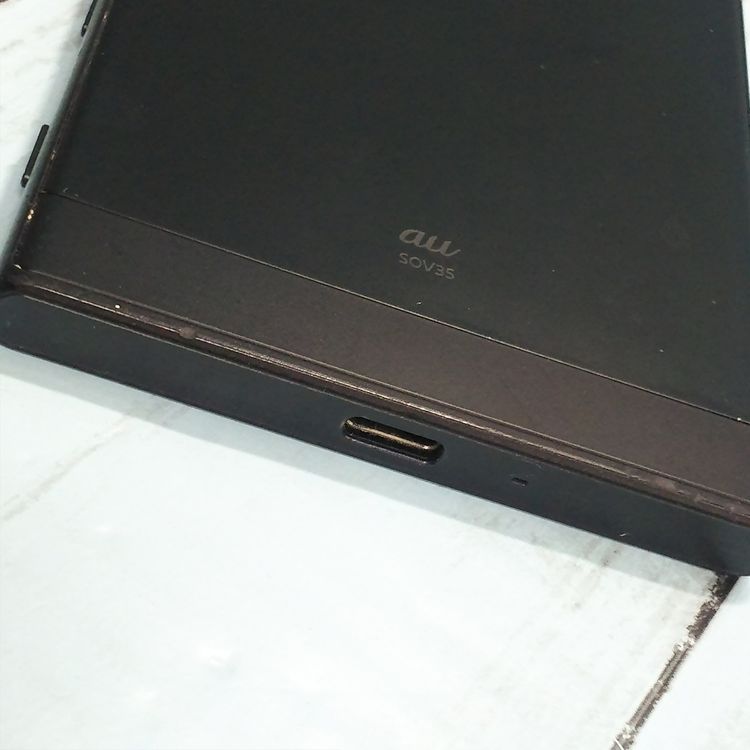 SONY Xperia XZs SOV35 au �֥�å�  098