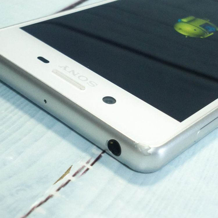 docomo Xperia X Performance SO-04H �ۥ磻�� ����С�  661