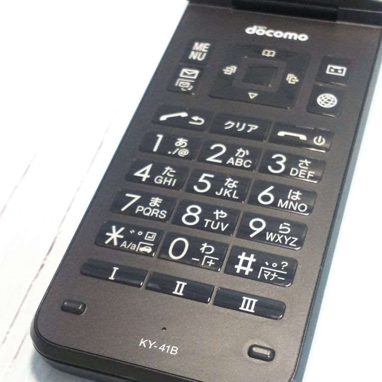 docomo DIGNO ������ �������� �١����å� KY-41B �֥�å�  065