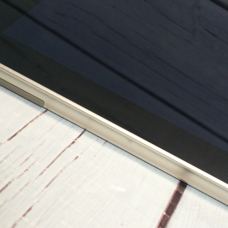 docomo arrows Tab F-02K White �ۥ磻��  742
