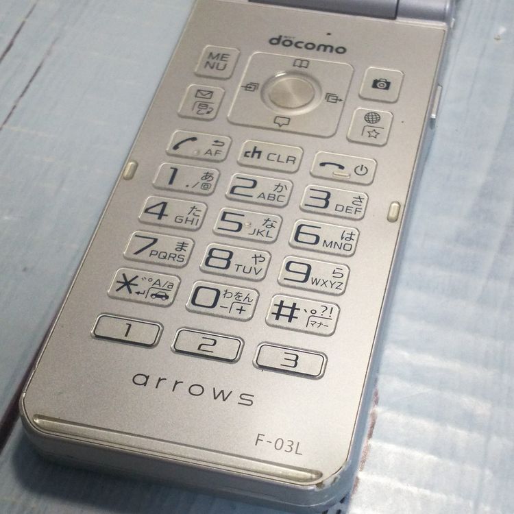 docomo arrows �ٻ��� �������� F-03L ����С�  437