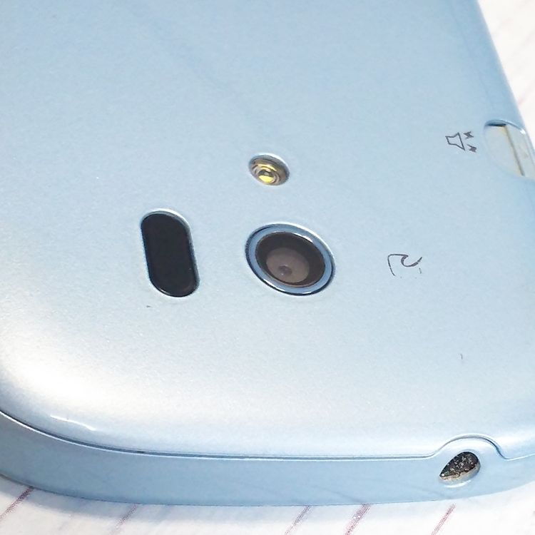 docomo �ٻ��� �餯�餯���ޡ��ȥե���3 F-06F �������֥롼 116