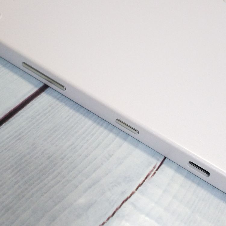 docomo dtab d-41A SHARP Android���֥�å� �ۥ磻��  095