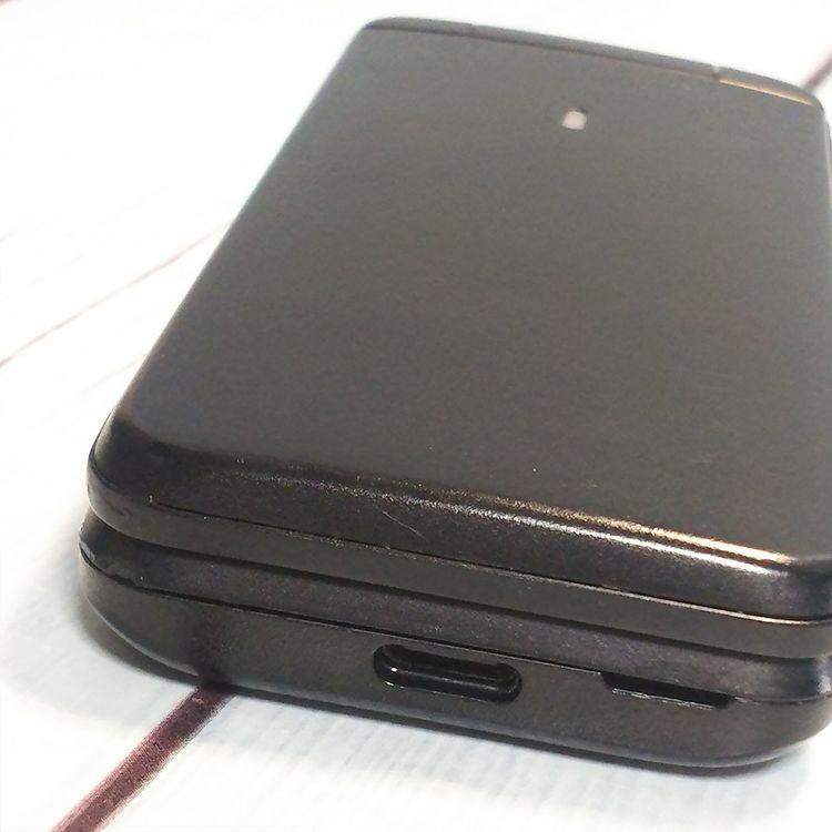 docomo DIGNO ������ �������� �١����å� KY-41B �֥�å�  806