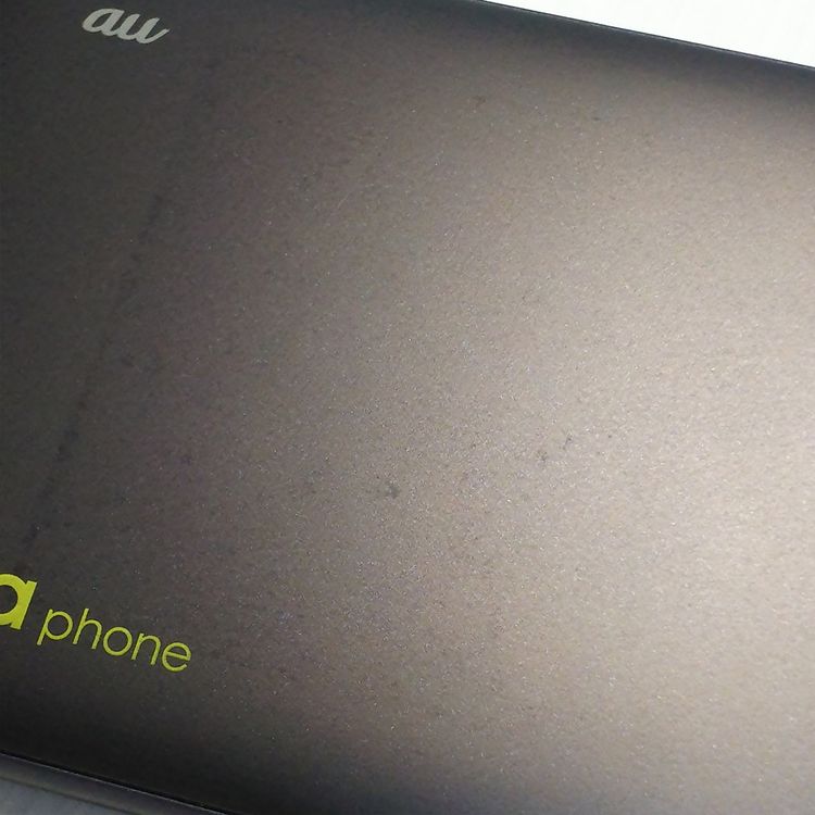 au Qua phone QZ ������ KYV44 ����ǥ���  832