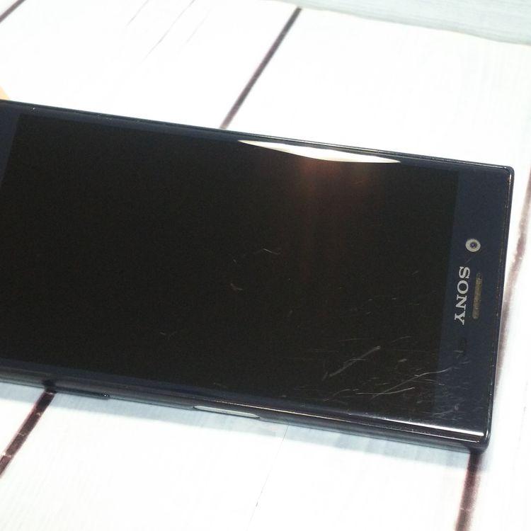 docomo Xperia X Compact SO-02J Universe Black  814