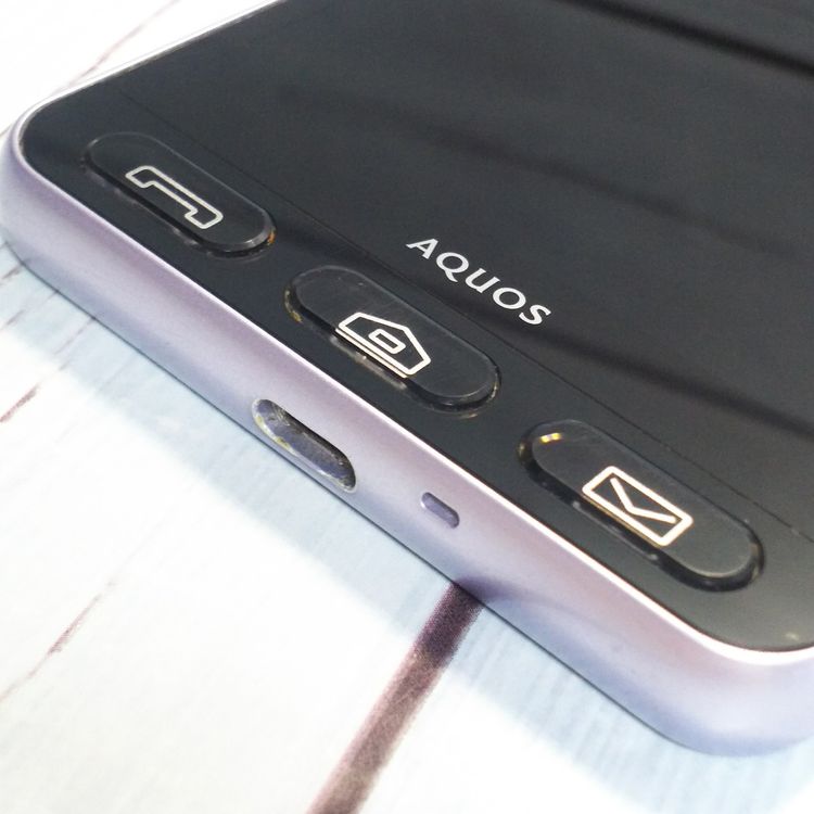 SHARP Softbank ����ץ륹�ޥ�3 509SH �饤��å�����С�  550