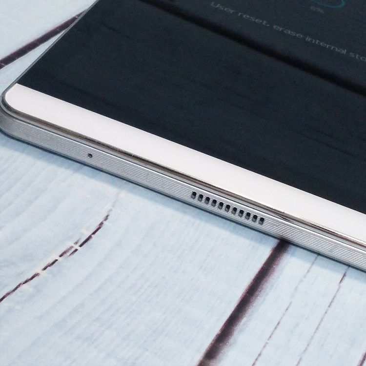 HUAWEI dtab compact 16GB ����С� d-02H docomo  450