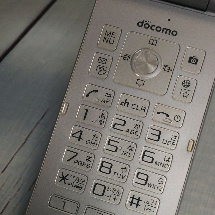 docomo arrows �ٻ��� �������� F-03L ����С�  393