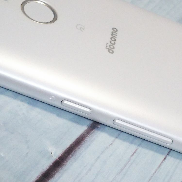 docomo arrows Be3 F-02L �ۥ磻��  ���� 977