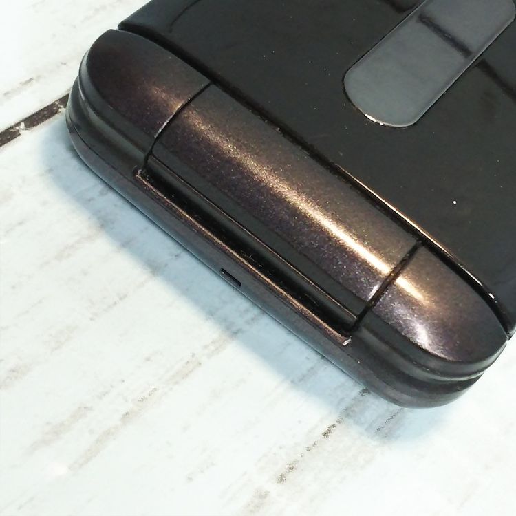 KYOCERA au GRATINA 4G BLACK KYF31  353