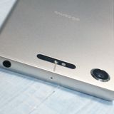 docomo Xperia XZ1 SO-01K Warm Silver  632