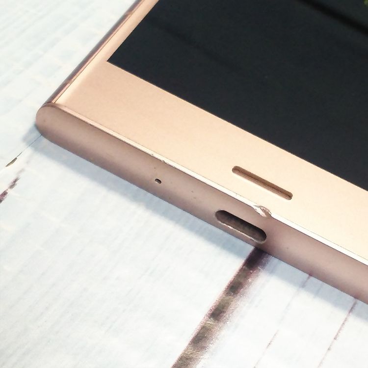SoftBank Xperia XZ1 701SO �������ʥ� �ԥ�  578