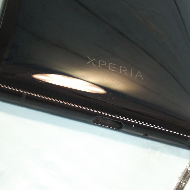 docomo SONY Xperia XZ2 64GB �֥�å� SO-03K  333