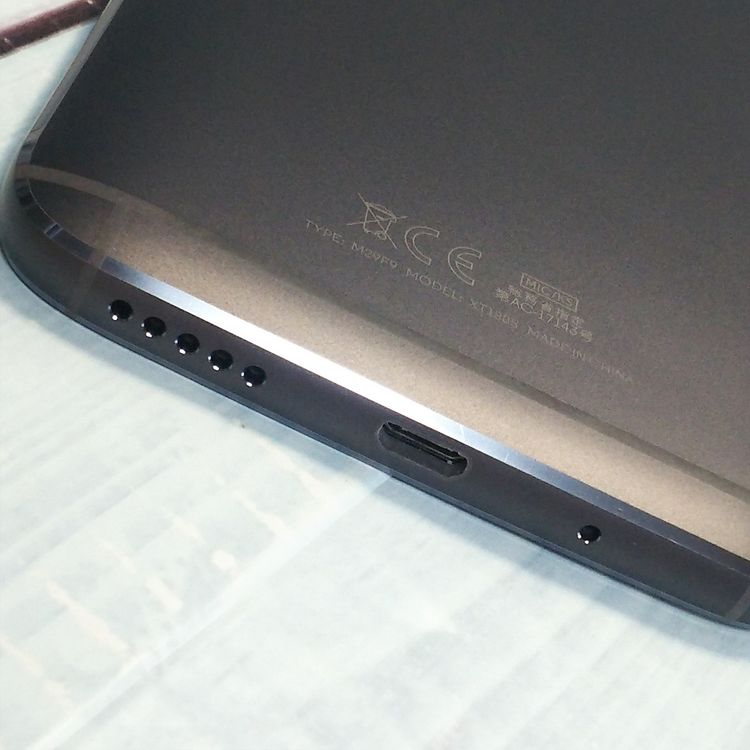 ��ȥ����� Moto G5S Plus XT1805 ��ʥ��졼  572