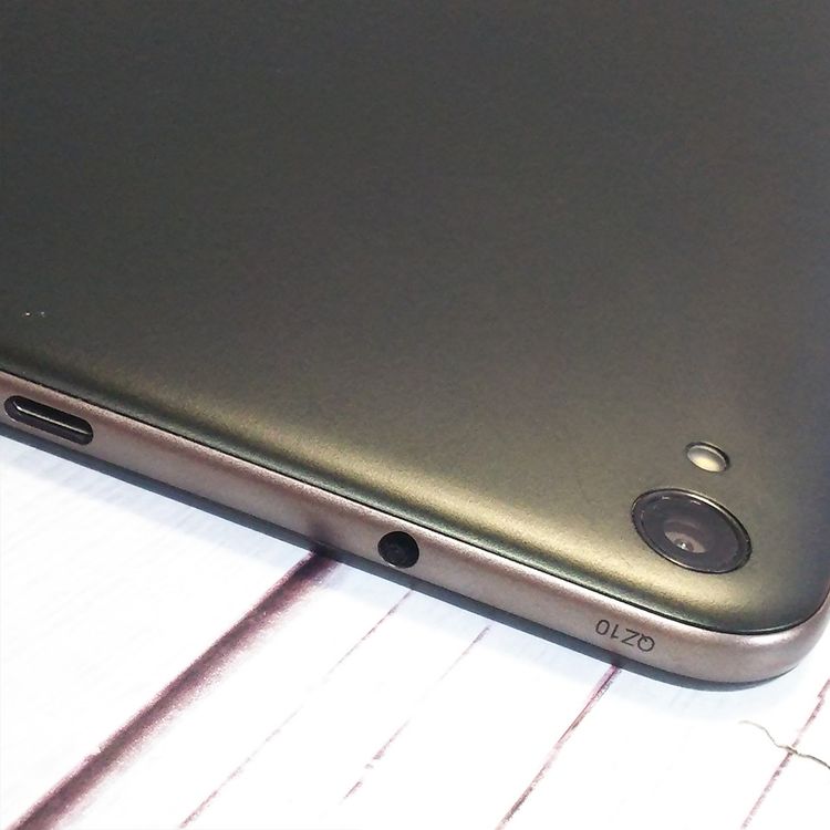 au Qua tab QZ10 KYT33 ���꡼�֥֥�å�  882