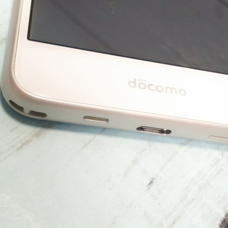 docomo arrows Be F-04K White �ۥ磻��  101