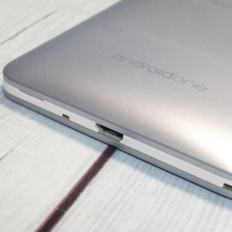 Android One S2 �磻��Х��� �ۥ磻��  923