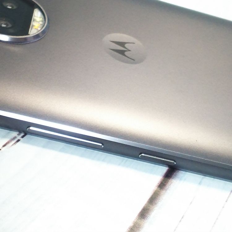 ��ȥ����� Moto G5S Plus XT1805 ��ʥ��졼  576