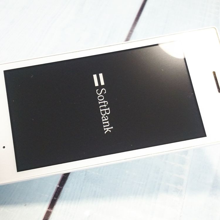 SoftBank ������ DIGNO�������� 501KC �ۥ磻��  483