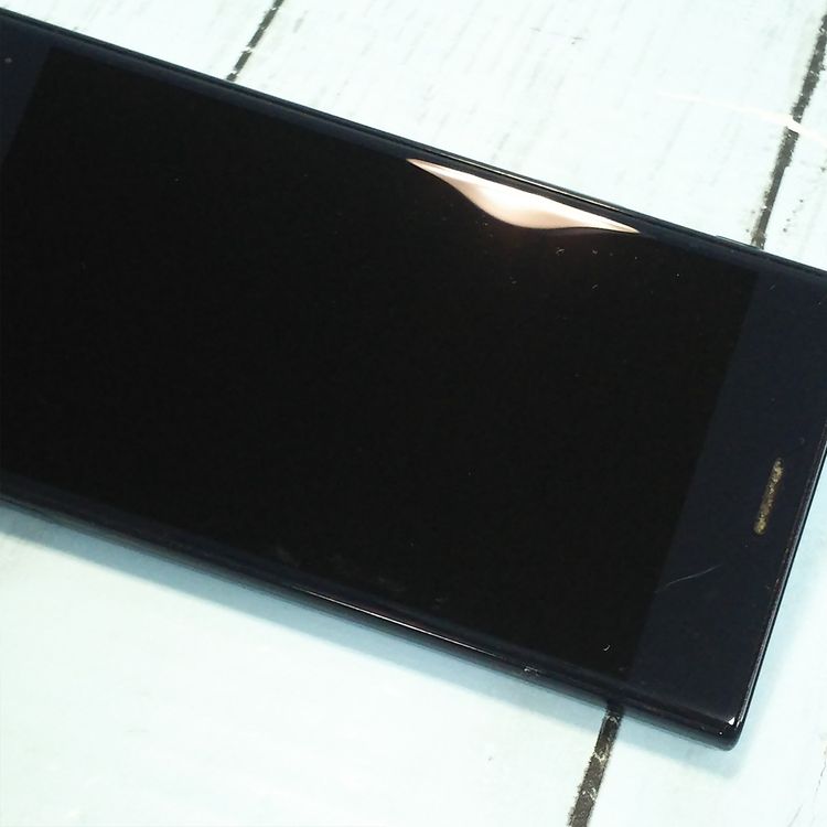 docomo Xperia X Compact SO-02J Universe Black  392