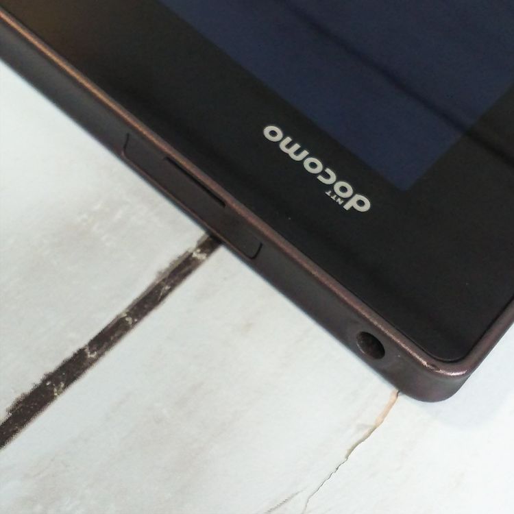 docomo arrows Tab F-02K Black �֥�å�  983