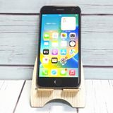 docomo iPhone8 64GB スペースグレー 144