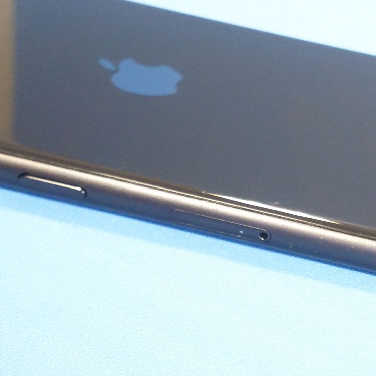 au iPhone8 64GB ���ڡ������졼  874