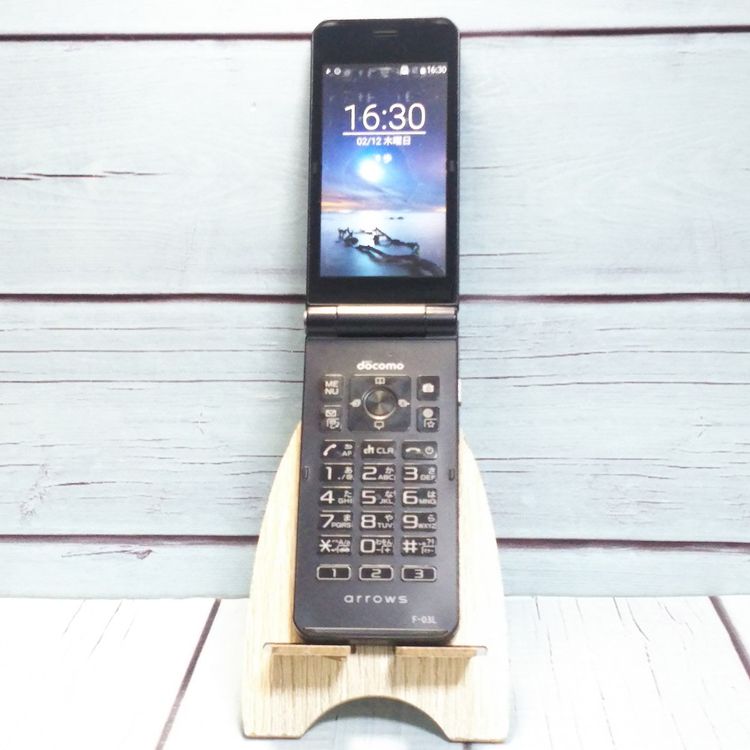 docomo arrows �ٻ��� �������� F-03L �֥�å� [������]  088