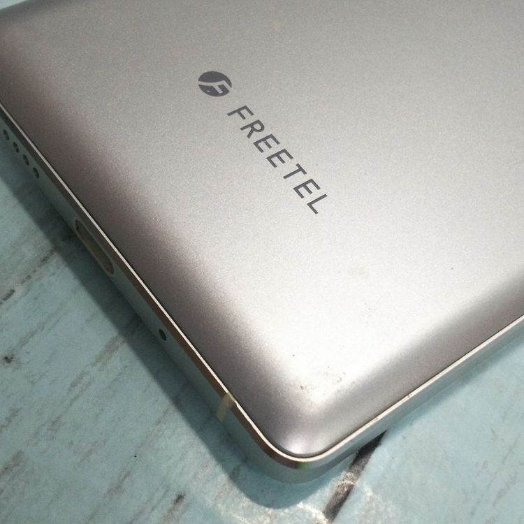 FREETEL RAIJIN �ۥ磻�� ���  958