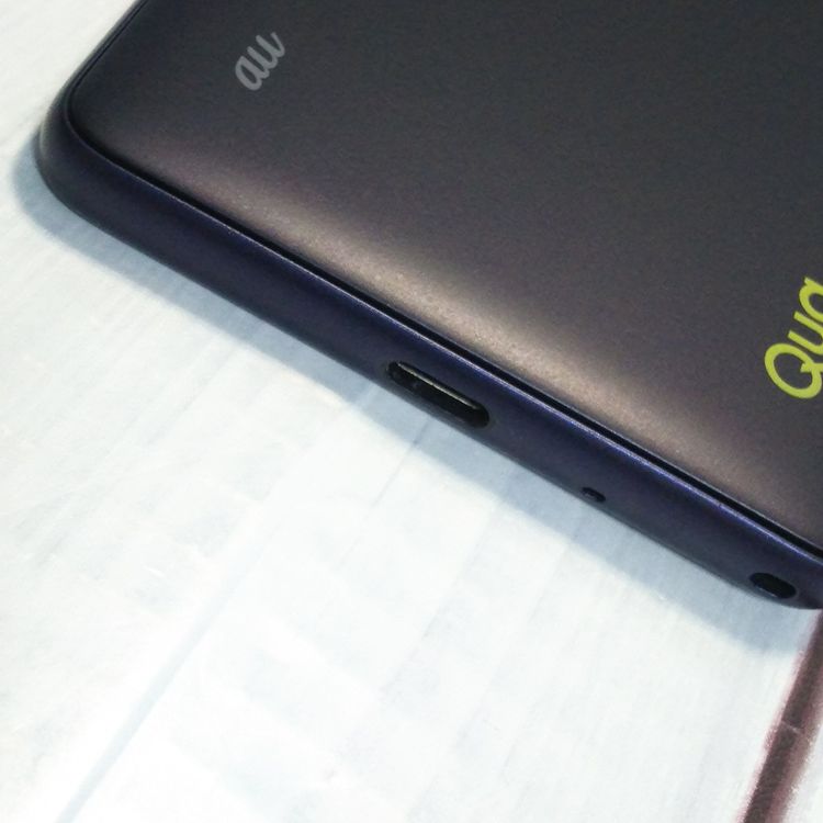 au Qua phone QZ ������ KYV44 ����ǥ���  ���� 337