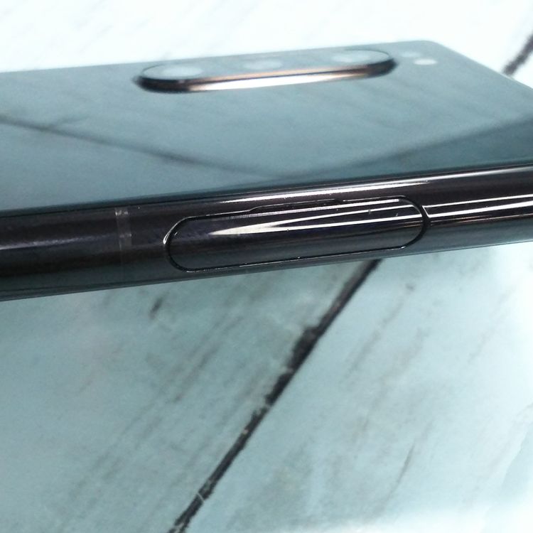 au Xperia5 SOV41 �֥롼  909