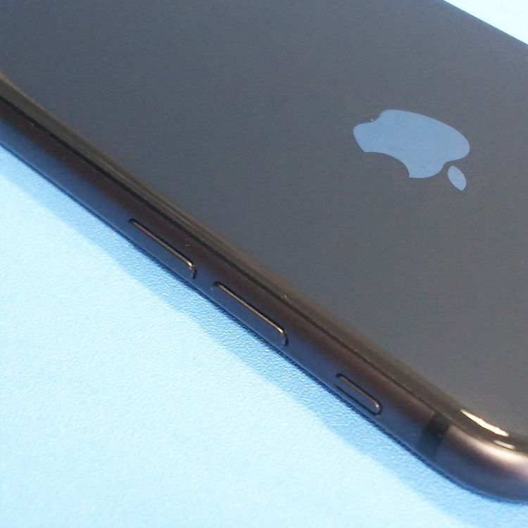 au iPhone8 64GB ���ڡ������졼  297