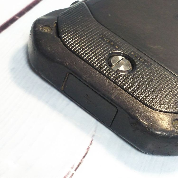 au KYV41 TORQUE G03 �֥�å� KYOCERA  045