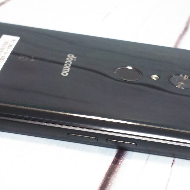 docomo LG style L-03K Black �֥�å�  746