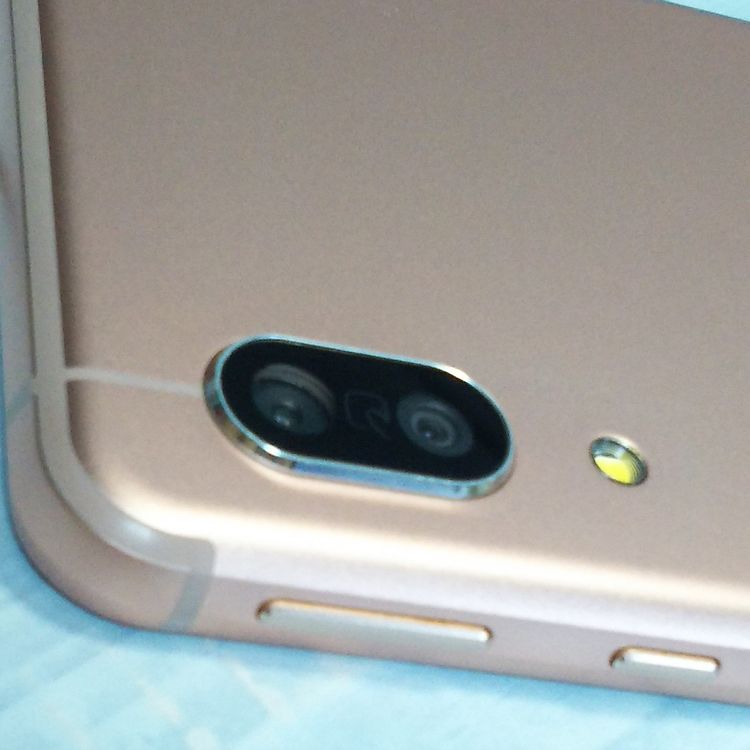 docomo AQUOS sense3 SH-02M �饤�ȥ��åѡ�  409