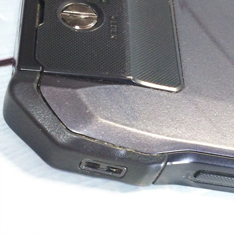 au ������ TORQUE G04 �֥�å� KYV46  422