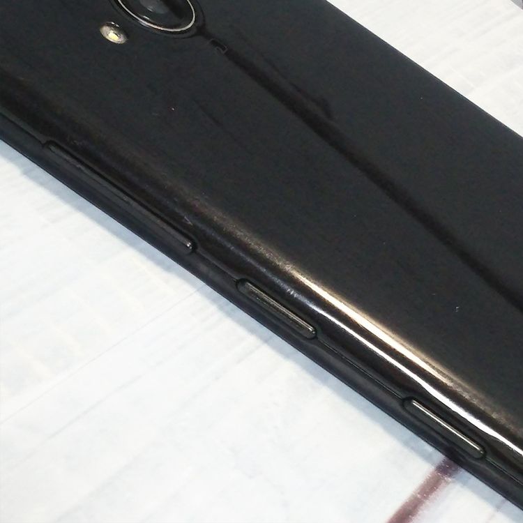 KYOCERA au URBANO V03 (KYV38) �֥�å�  775