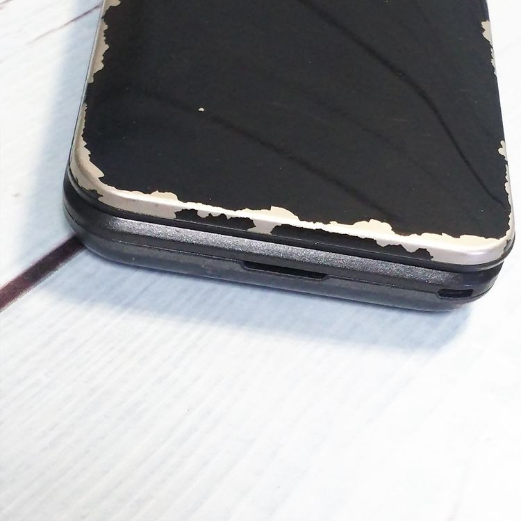 KYOCERA au GRATINA 4G BLACK KYF31  211