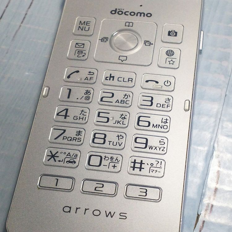 docomo arrows �ٻ��� �������� F-03L ����С�  698
