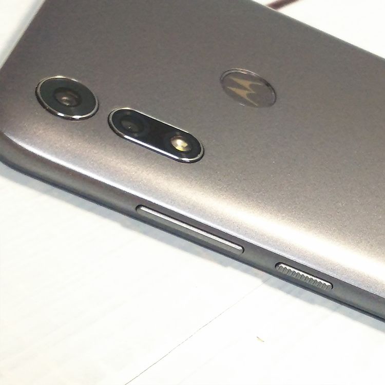 moto e6s ��ȥ����졼 ��ȥ�����  578