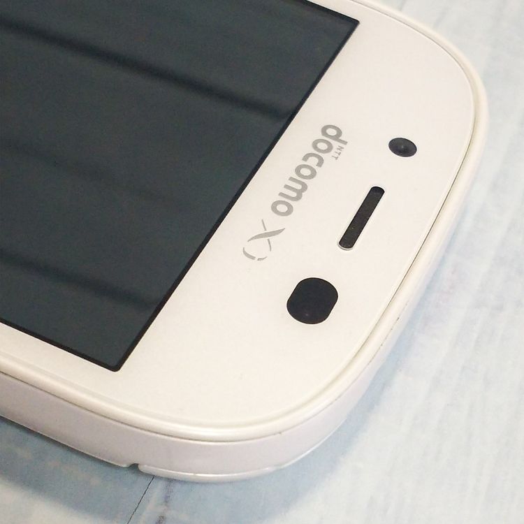 �ٻ��� �餯�餯���ޡ��ȥե���3 F-06F docomo �ۥ磻�� 090