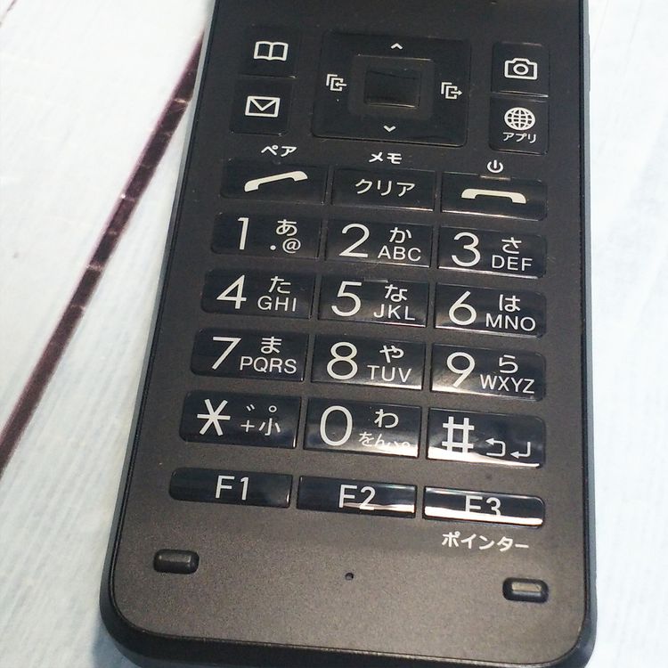 au GRATINA KYF42 �֥�å� ������ SIM���å�  724