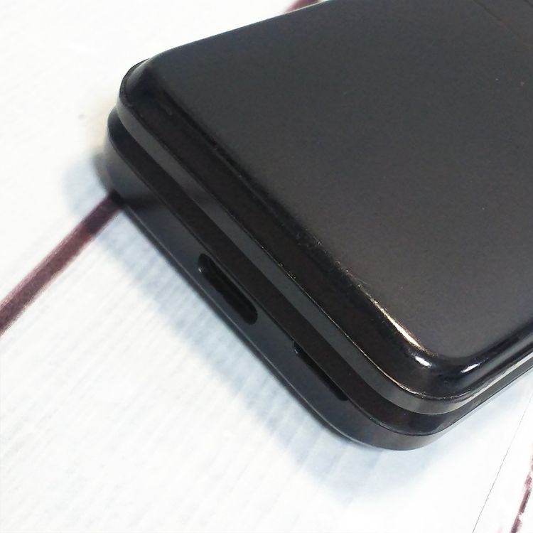 au GRATINA KYF42 �֥�å� ������ SIM���å�  724