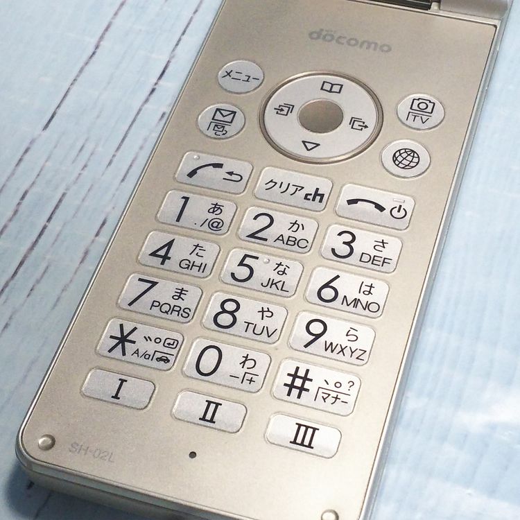 docomo SH-02L AQUOS �������� �������  854