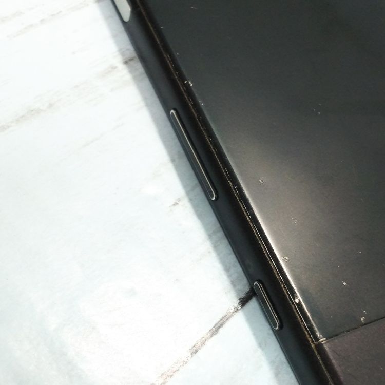 SONY Xperia XZs SOV35 au �֥�å�  916