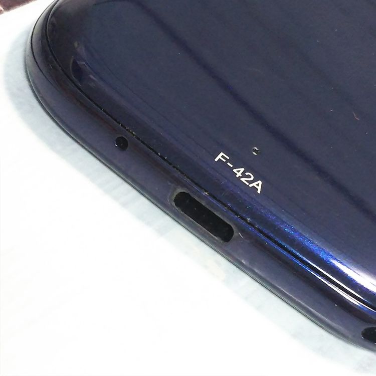 docomo �餯�餯���ޡ��ȥե��� F-42A �ͥ��ӡ� SIM���å�  082